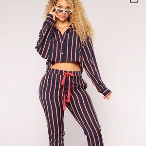 Fashion Nova: Don’t sleep on me Stripe Set